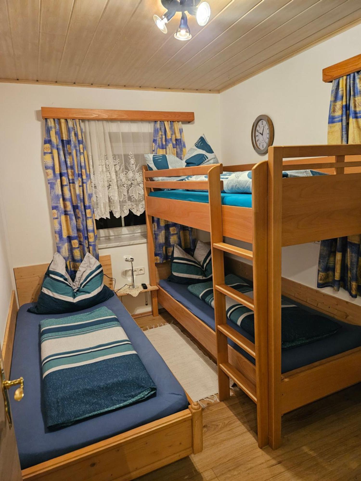 Ferienwohnungen Hubner 1 Am Flattachberg Экстерьер фото